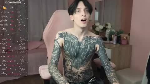 Snapshot of alexxone_ chatting on 22, 9, 2025 Alex online show from 22, 9, 2025