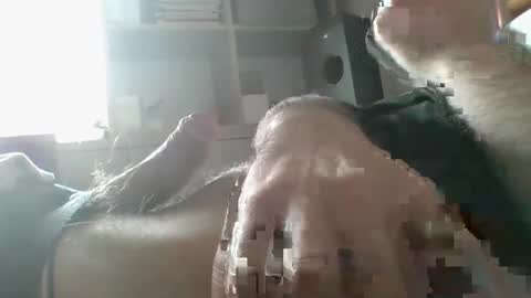 Snapshot of alexxro20 chatting on 8, 1, 2025 alexxro20 online show from 8, 1, 2025