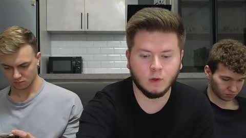 Snapshot of alexxx_d chatting on 17, 1, 2026 AlexDimaIgor online show from 17, 1, 2026