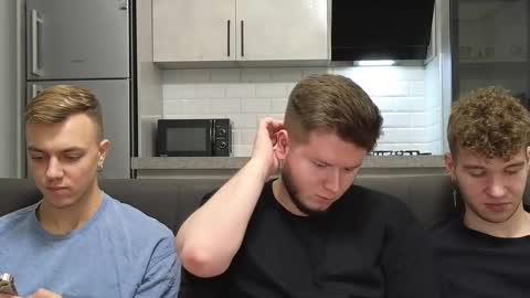 Snapshot of alexxx_d chatting on 3, 2, 2026 AlexDimaIgor online show from 3, 2, 2026