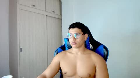 Snapshot of alexys_xx chatting on 12, 1, 2026 alexys_xx online show from 12, 1, 2026