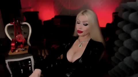 Snapshot of alfa_female chatting on 26, 1, 2025 AlfaFemale online show from 26, 1, 2025