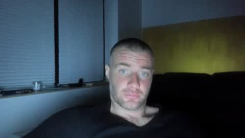 alfiesolomons87 online show from 24, 4, 2026