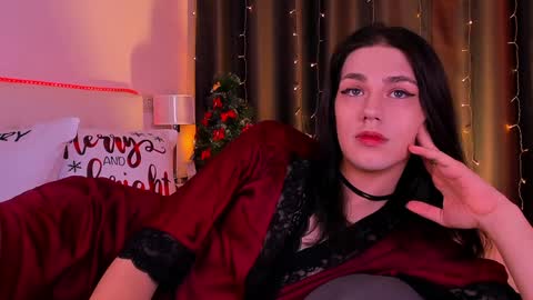 Alfreda online show from 12, 12, 2024