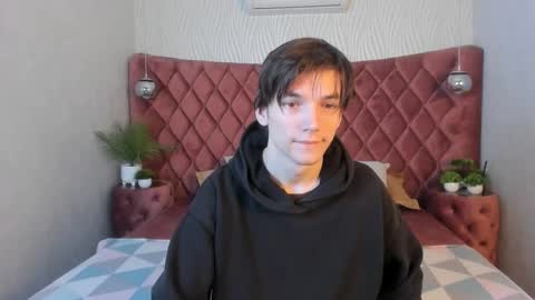 Snapshot of alfred_joness chatting on 31, 10, 2025 Alfred online show from 31, 10, 2025