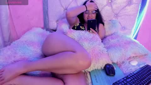 Carolina Join The Fan Club  online show from 22, 2, 2025