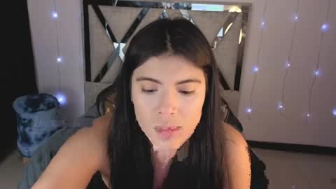 Carolina Join The Fan Club  online show from 4, 5, 2026
