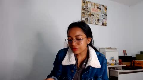 Snapshot of alia054 chatting on 28, 5, 2026 Alia online show from 28, 5, 2026