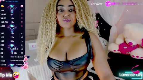 Snapshot of aliana_ross chatting on 3, 2, 2025 aliana_ross online show from 3, 2, 2025