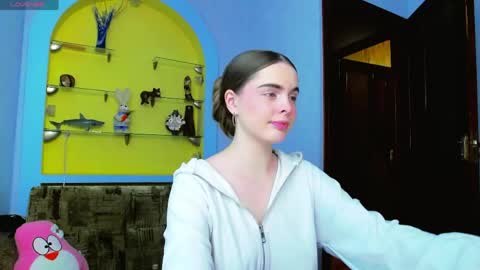 alice online show from 25, 4, 2026