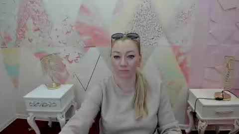 alice175 online show from 24, 4, 2026