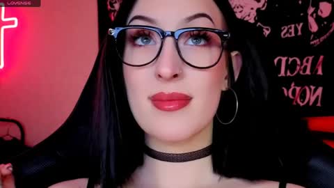 Miss Alice online show from 22, 5, 2026