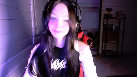 Snapshot of alice__aris chatting on 27, 2, 2025 Alice Aris online show from 27, 2, 2025