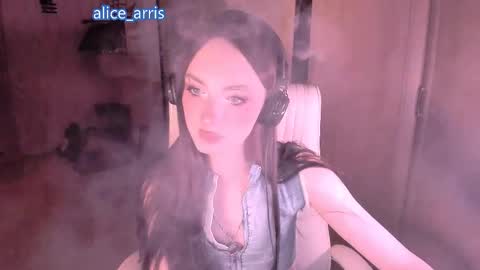 Alice Aris online show from 27, 3, 2026