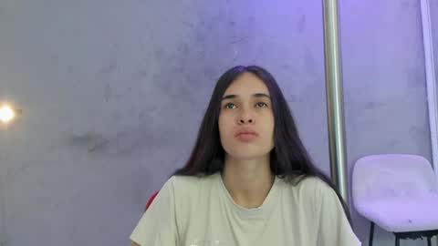 Snapshot of alice__susan chatting on 16, 4, 2026 Alice Susan online show from 16, 4, 2026
