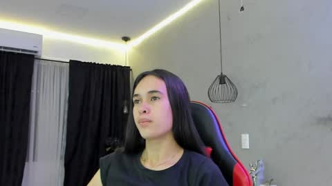 Snapshot of alice__susan chatting on 22, 5, 2026 Alice Susan online show from 22, 5, 2026