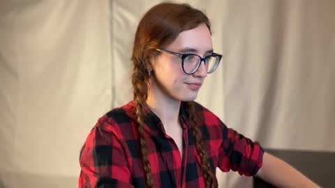 Hey Im Alice  online show from 2, 11, 2025