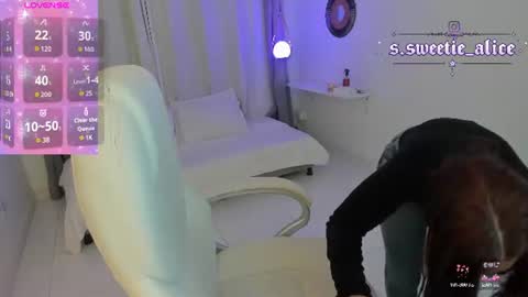 alice_elare online show from 19, 7, 2026