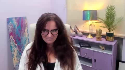 Snapshot of alice_extasy chatting on 3, 12, 2024 Alice online show from 3, 12, 2024
