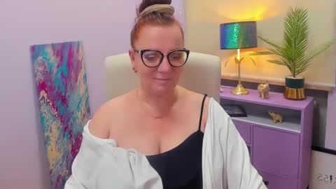 Snapshot of alice_extasy chatting on 19, 12, 2024 Alice online show from 19, 12, 2024