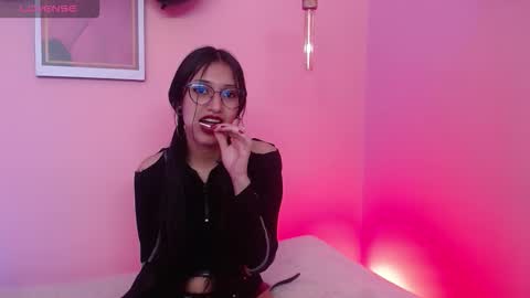 alice_in_hornyland_ online show from 1, 10, 2025