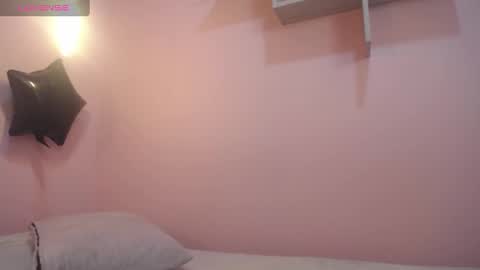 alice_in_hornyland_ online show from 10, 10, 2025