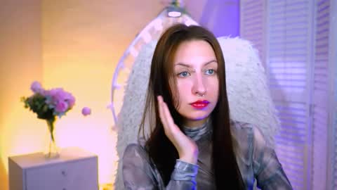 Snapshot of alice_lice chatting on 8, 10, 2025 alice_lice online show from 8, 10, 2025