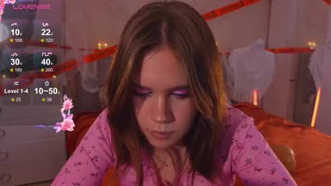 Snapshot of alice_miiiller chatting on 24, 10, 2025 Alice online show from 24, 10, 2025