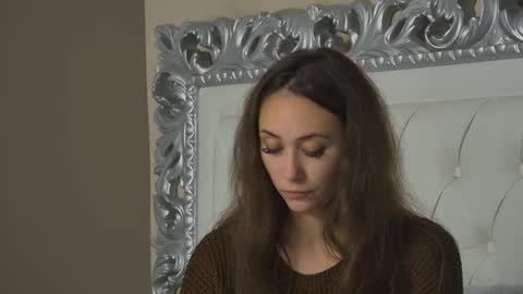 AliceMunro online show from 10, 10, 2025