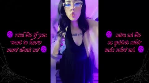      online show from 25, 10, 2025