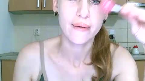Snapshot of alice_sewx chatting on 4, 8, 2026 Alice Sewx online show from 4, 8, 2026