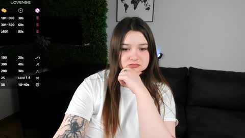 Snapshot of alice_walters chatting on 9, 12, 2024 Alice  online show from 9, 12, 2024