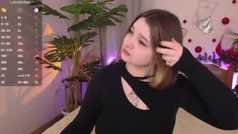 Snapshot of alice_walters chatting on 11, 1, 2025 Alice  online show from 11, 1, 2025