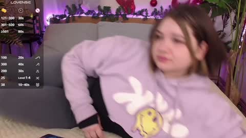 Snapshot of alice_walters chatting on 12, 1, 2025 Alice  online show from 12, 1, 2025