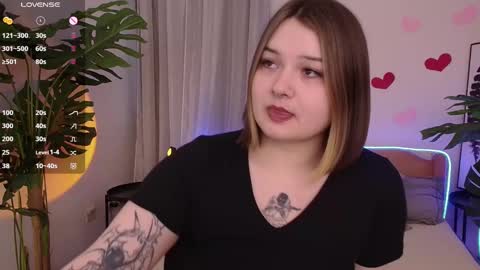 Snapshot of alice_walters chatting on 9, 2, 2025 Alice  online show from 9, 2, 2025