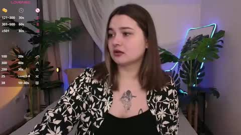 Snapshot of alice_walters chatting on 19, 9, 2025 Alice  online show from 19, 9, 2025