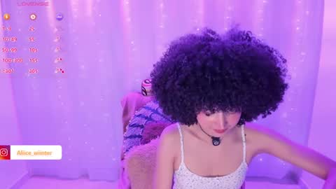 Snapshot of alice_wiinter chatting on 24, 2, 2025 Alice online show from 24, 2, 2025