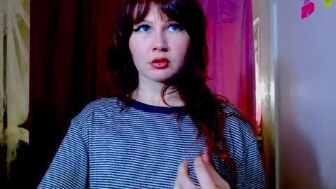 Alice online show from 4, 12, 2025