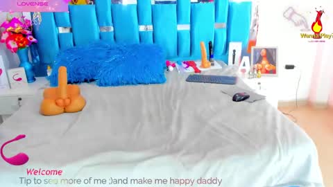 Snapshot of alicebennetx chatting on 4, 2, 2025 ALICE BENNET online show from 4, 2, 2025