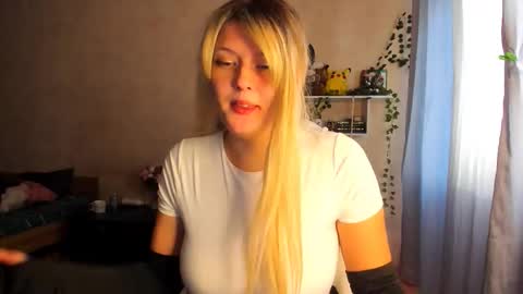 AliceCasey online show from 29, 10, 2025