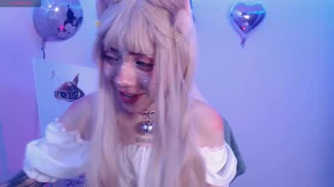 Snapshot of alicedang3r chatting on 5, 11, 2025 Alice online show from 5, 11, 2025