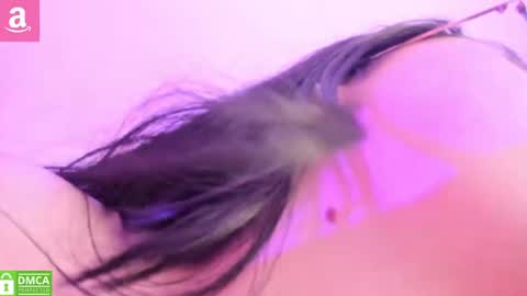 Snapshot of alicee_2 chatting on 15, 4, 2026 Aliceee .. 97YP9VWGZHrefnav wishlist lists 1 online show from 15, 4, 2026