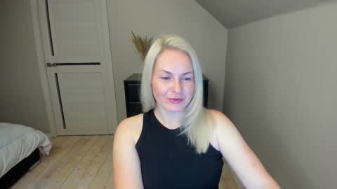 Alicee online show from 11, 10, 2025