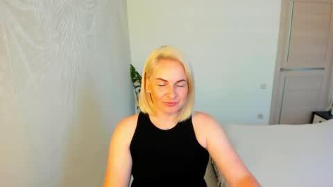 Snapshot of alicee__grace chatting on 7, 6, 2026 Alicee online show from 7, 6, 2026