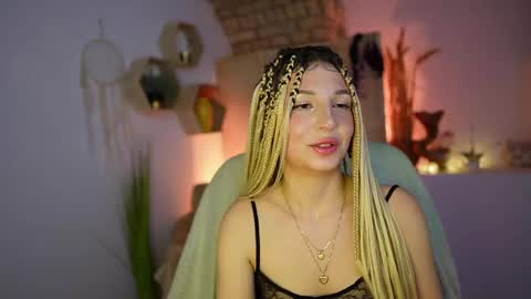 Alicee Kiss online show from 8, 1, 2025