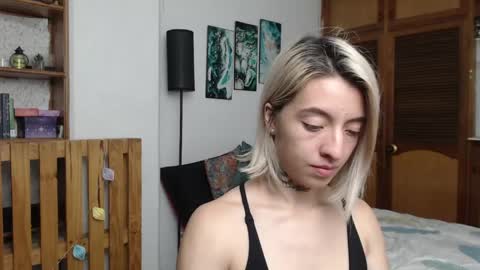 alicee_logan_ online show from 6, 5, 2026