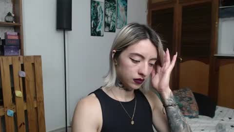 Snapshot of alicee_logan_ chatting on 13, 6, 2026 alicee_logan_ online show from 13, 6, 2026