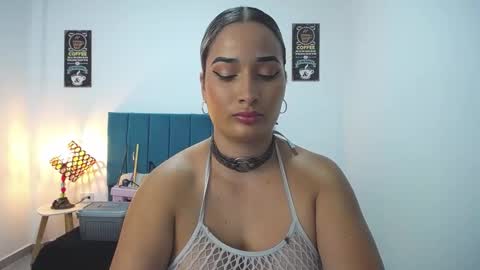 Alicia    1000 PM - 600 AM COLOMBIAN TIME online show from 10, 10, 2025