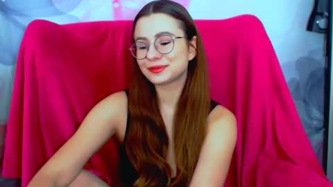 AliceeCutee online show from 17, 12, 2024