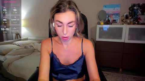 Daniella online show from 23, 11, 2025